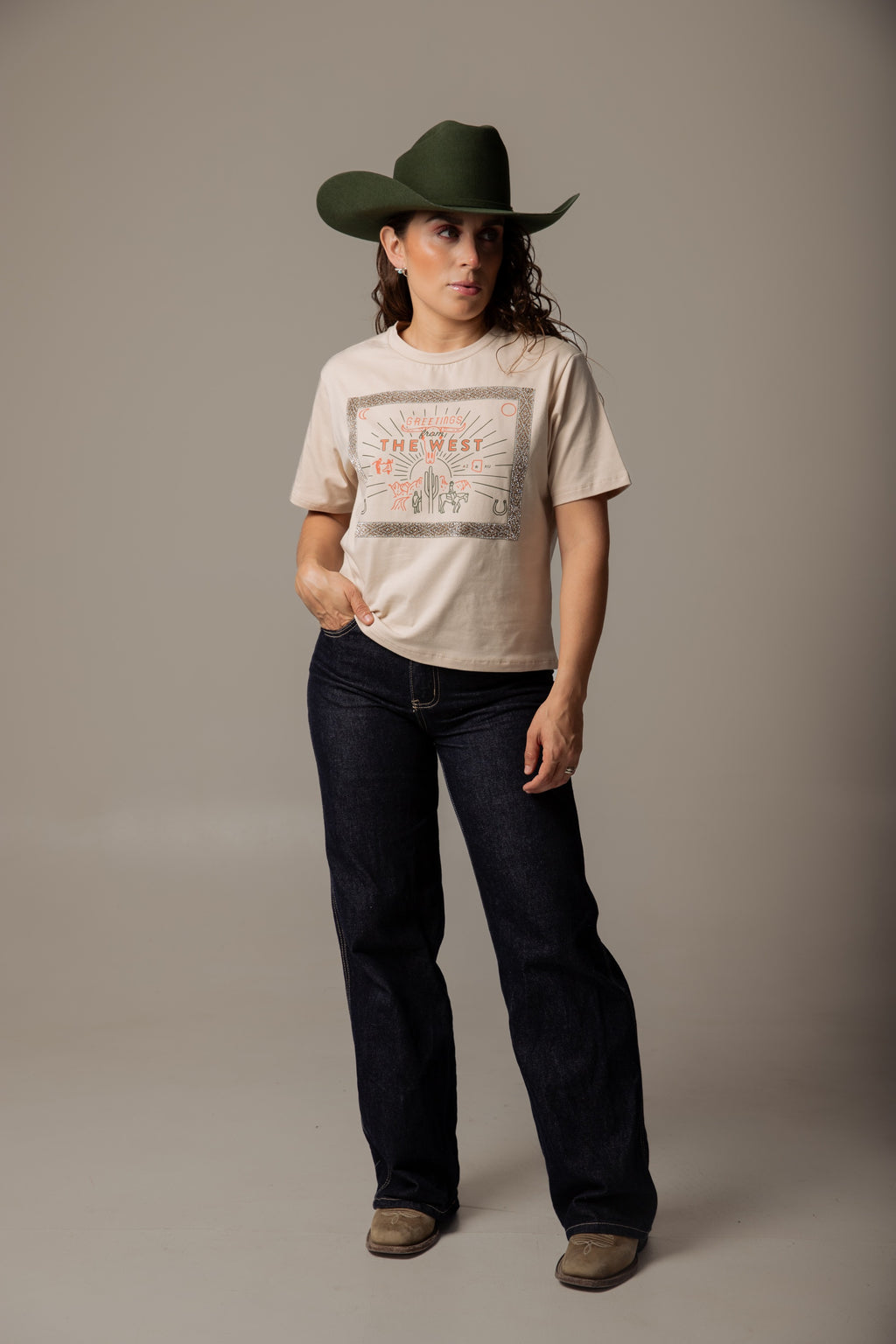 Playera Greetings