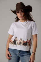 Playera Estampida Caballos