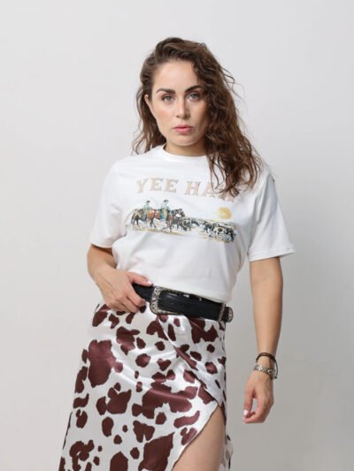 PLAYERA "YEE HAW WEST"