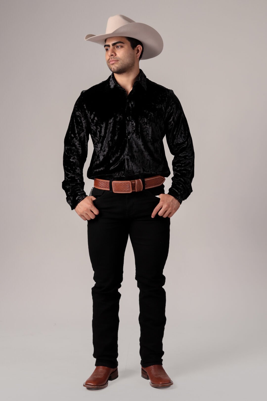 PANTALÓN CABALLERO