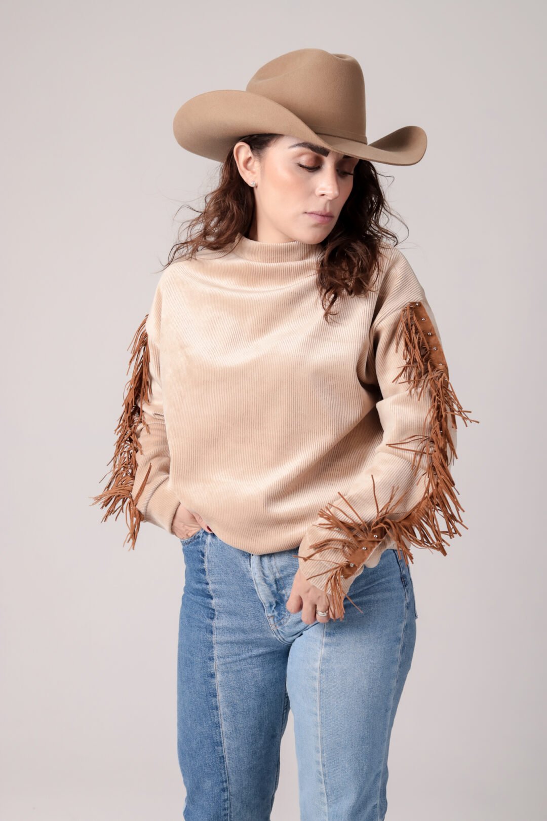 SUDADERA DE PANA FLEQUILLOS - Image 2
