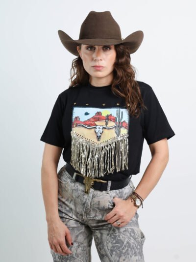 PLAYERA DAMA - "CRANEO PAISAJE FLEQUILLOS"