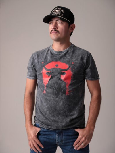 PLAYERA DESLAVADA - "TORO"