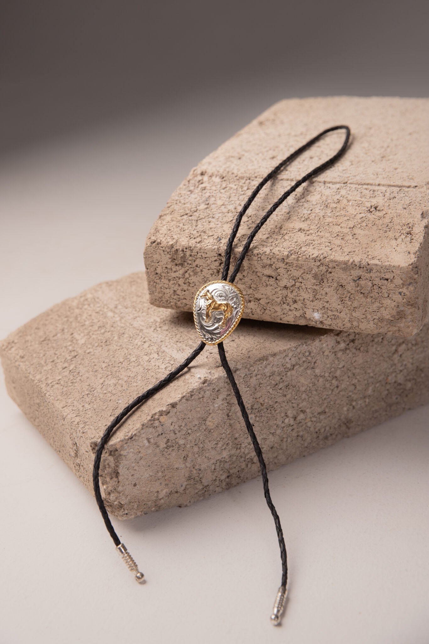 CORBATIN UNISEX - "CABALLO"