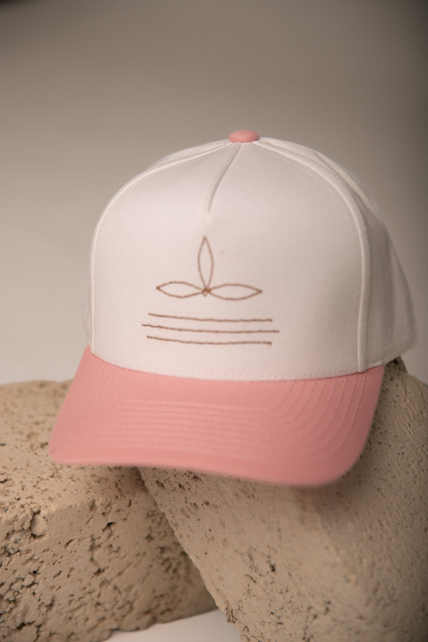 GORRA - "BORDADO VAQUERO"